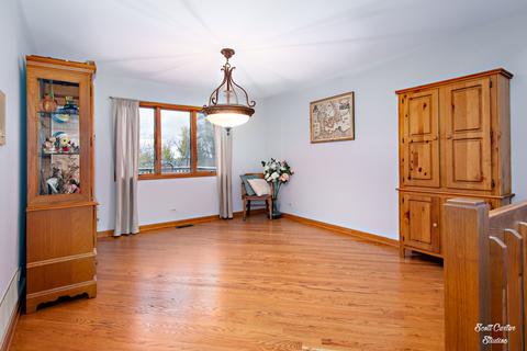 1716 W August Ln, Mchenry, IL 60051 photo 8