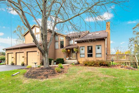 1716 W August Ln, Mchenry, IL 60051 photo 2