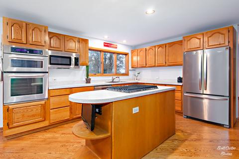 1716 W August Ln, Mchenry, IL 60051 photo 3