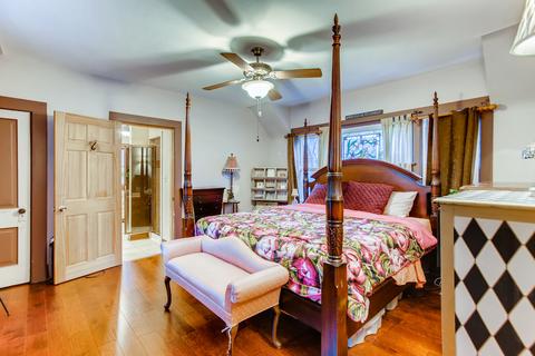 607 South St, Elgin, IL 60123 photo 15