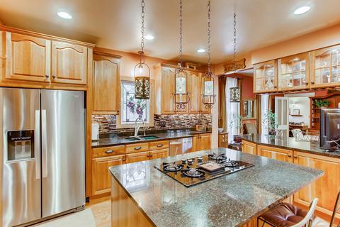 607 South St, Elgin, IL 60123 photo 8