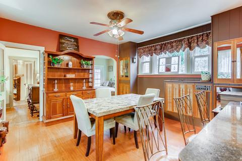 607 South St, Elgin, IL 60123 photo 10