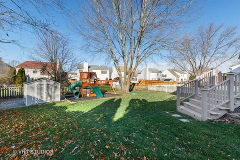 492 Rose Ln, Bartlett, IL 60103 photo 3