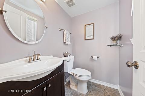 492 Rose Ln, Bartlett, IL 60103 photo 15