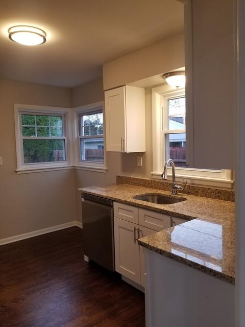 1979 Lee St, Des Plaines, IL 60018 photo 6