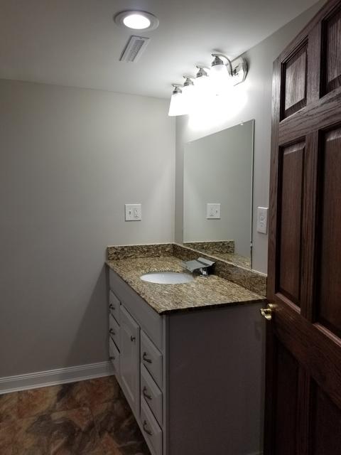 1979 Lee St, Des Plaines, IL 60018 photo 15