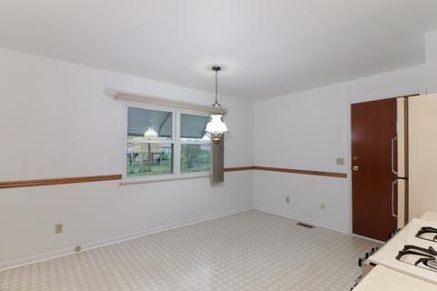 1308 Pinehurst Dr, Bloomington, IL 61704 photo 14