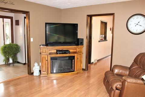 1017 Hilltop Dr, Morrison, IL 61270 photo 7