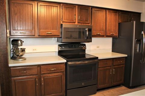 1017 Hilltop Dr, Morrison, IL 61270 photo 11