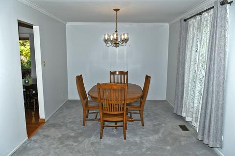 1250 Kelle Ct, Wheaton, IL 60189 photo 4
