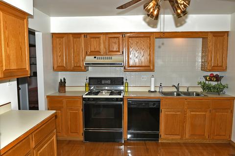 1250 Kelle Ct, Wheaton, IL 60189 photo 7