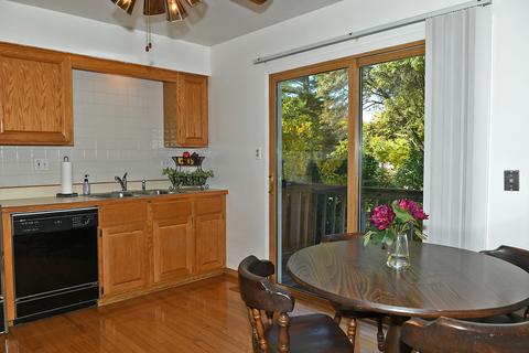 1250 Kelle Ct, Wheaton, IL 60189 photo 5