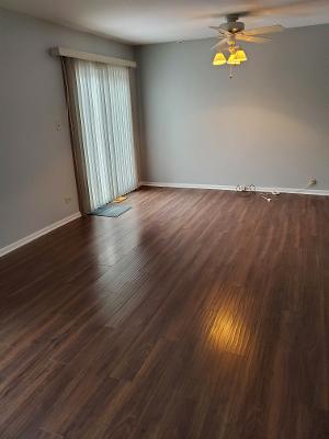 1021 Georgian Pl, Bartlett, IL 60103 photo 3