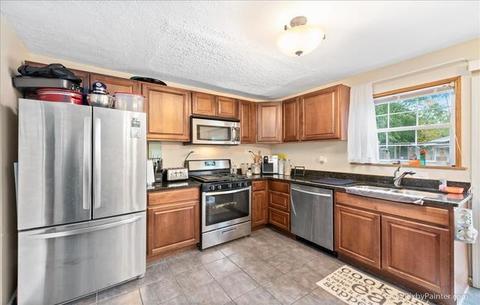 268 Plainview Dr, Bolingbrook, IL 60440 photo 7