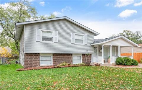 268 Plainview Dr, Bolingbrook, IL 60440 photo 3