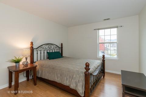 6756 Roanoake Ct, Gurnee, IL 60031 photo 7
