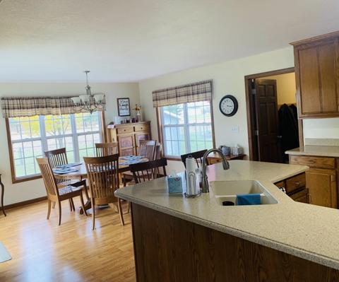 330 E Meuser Dr, Paxton, IL 60957 photo 6
