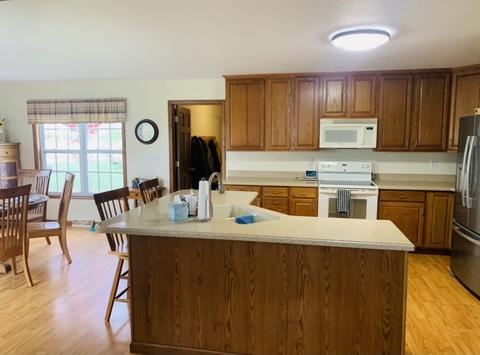 330 E Meuser Dr, Paxton, IL 60957 photo 5