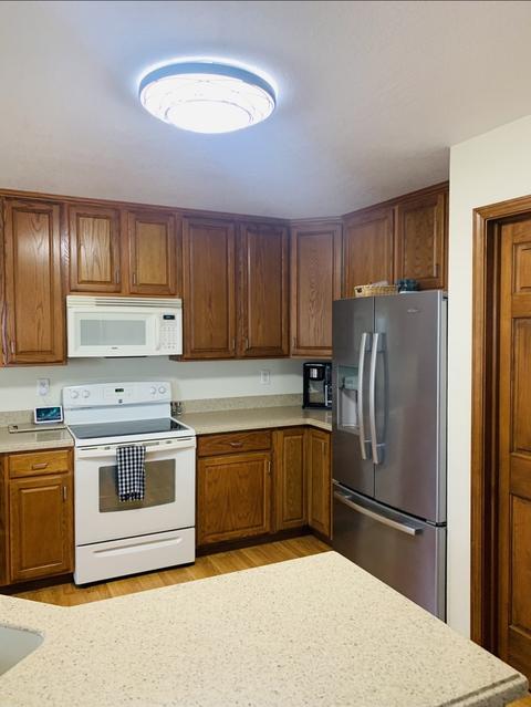 330 E Meuser Dr, Paxton, IL 60957 photo 7