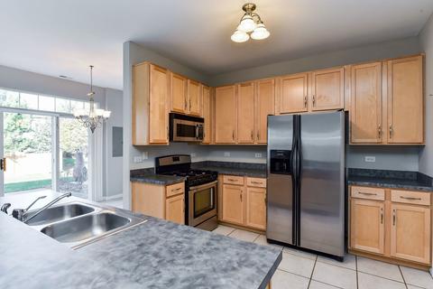 24202 Leski Ln, Plainfield, IL 60585 photo 4