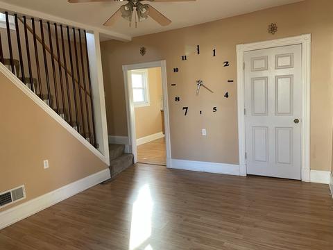 451 Franklin Blvd, Elgin, IL 60120 photo 4