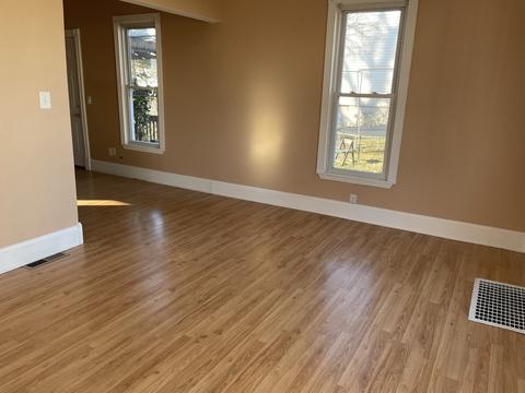 451 Franklin Blvd, Elgin, IL 60120 photo 2