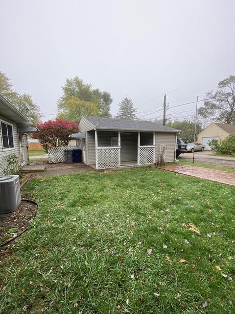 669 Oakland Ave, Elgin, IL 60120 photo 7