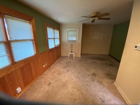 669 Oakland Ave, Elgin, IL 60120 photo 11