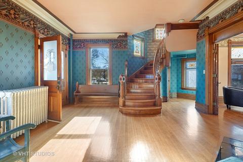404 N Main St, Wheaton, IL 60187 photo 6