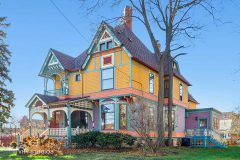 404 N Main St, Wheaton, IL 60187 photo 2