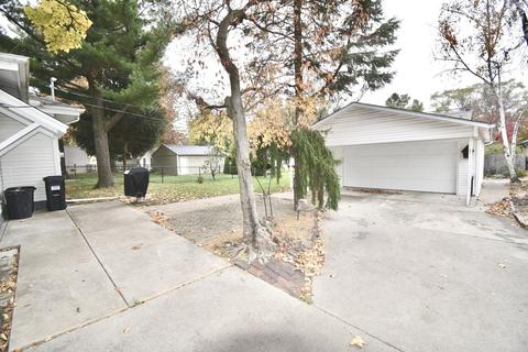 1416 E Olive St, Bloomington, IL 61701 photo 7
