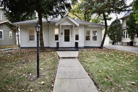 1416 E Olive St, Bloomington, IL 61701 photo 33