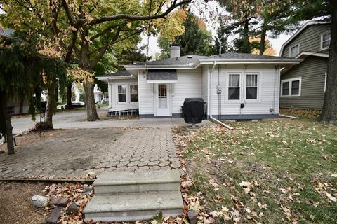 1416 E Olive St, Bloomington, IL 61701 photo 30