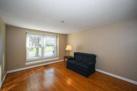 1015 Creekside Dr, Wheaton, IL 60189 photo 19