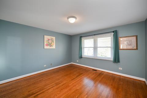 1015 Creekside Dr, Wheaton, IL 60189 photo 16