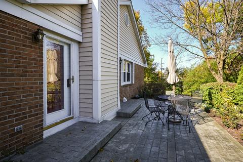 1015 Creekside Dr, Wheaton, IL 60189 photo 23