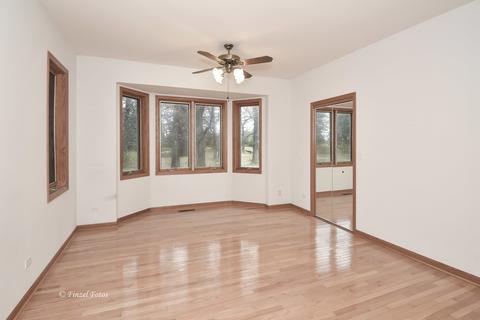 9513 Seeman Rd, Union, IL 60180 photo 4