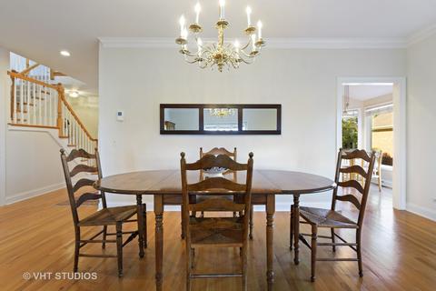 841 Pinegrove Ct, Wheaton, IL 60187 photo 9