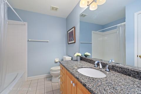 841 Pinegrove Ct, Wheaton, IL 60187 photo 20