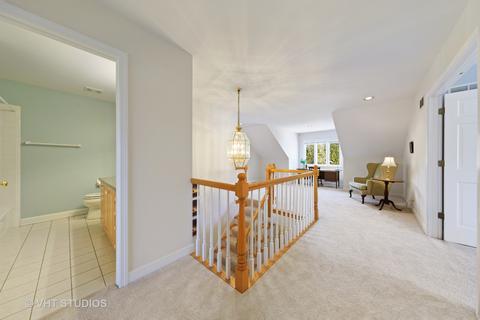 841 Pinegrove Ct, Wheaton, IL 60187 photo 18