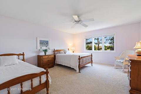 841 Pinegrove Ct, Wheaton, IL 60187 photo 21