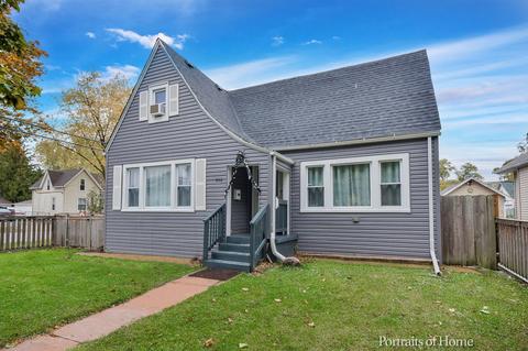 802 Jackson St, Aurora, IL 60505 photo 1