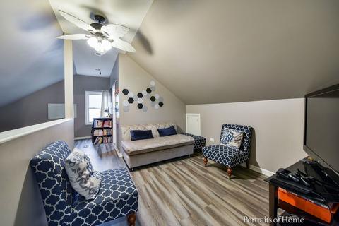 802 Jackson St, Aurora, IL 60505 photo 12