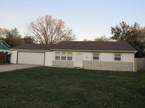 15431 Troy Ave, Markham, IL 60428 photo 2