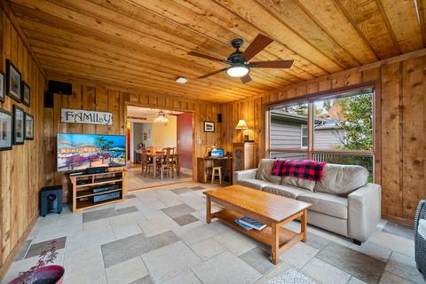 1669 Lin Lor Ln, Elgin, IL 60123 photo 9
