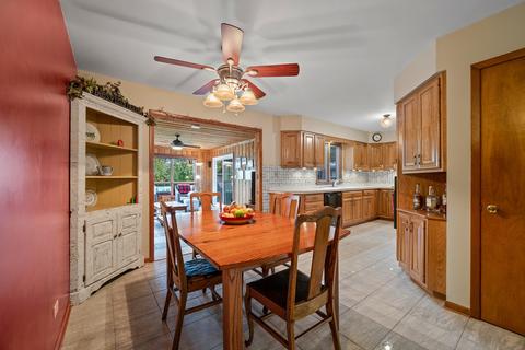1669 Lin Lor Ln, Elgin, IL 60123 photo 5