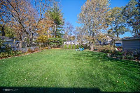 1611 E Willow Ave, Wheaton, IL 60187 photo 27