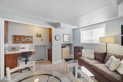 1611 E Willow Ave, Wheaton, IL 60187 photo 16