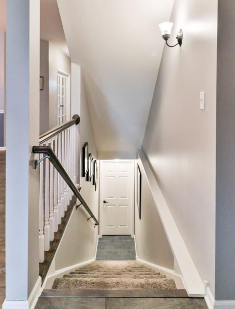 325 Garden Dr, Elgin, IL 60124 photo 31