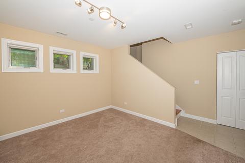 95 Northfield Ter, Wheeling, IL 60090 photo 37